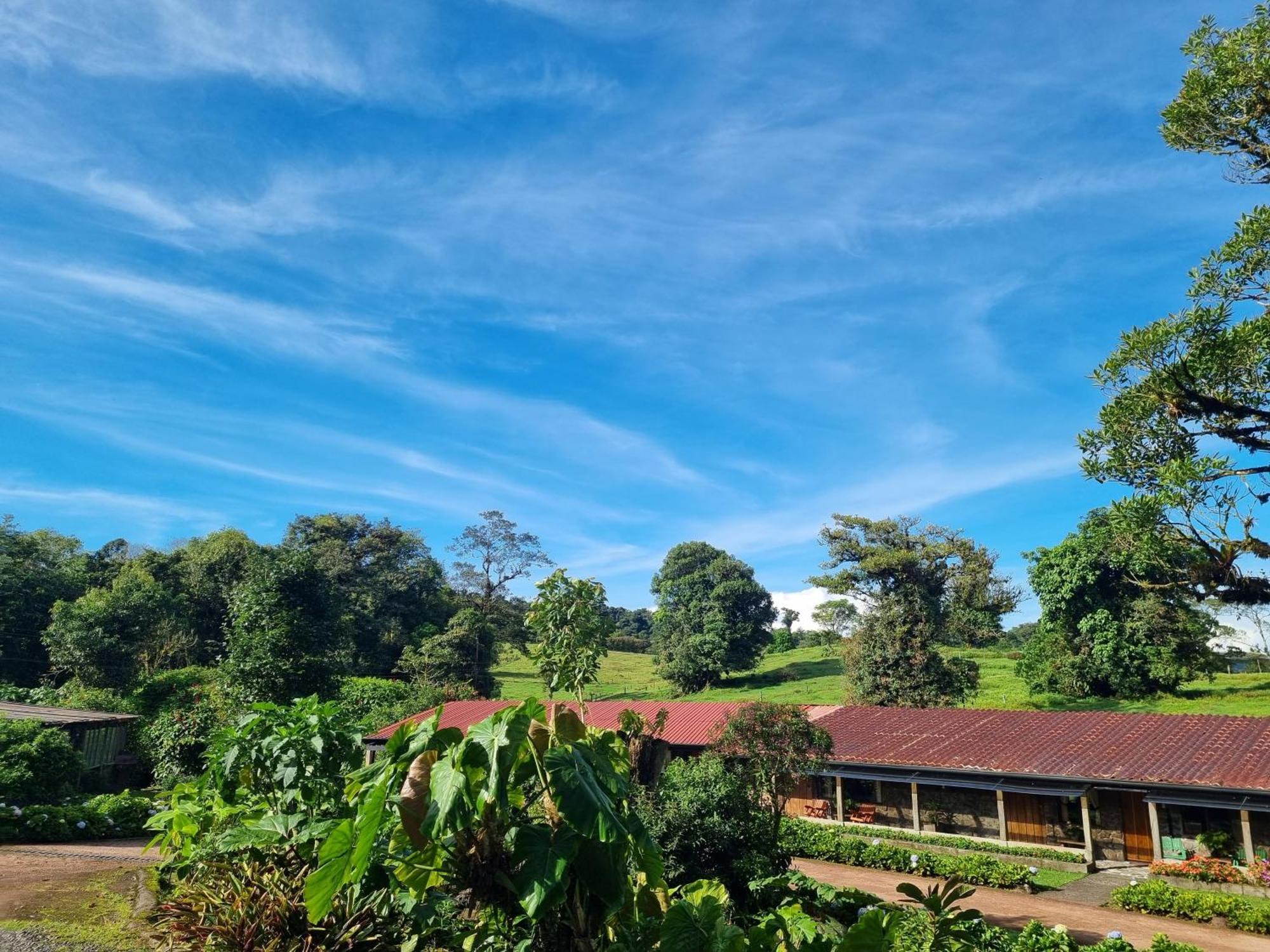 Poas Volcano Lodge Vara Blanca  Exterior photo